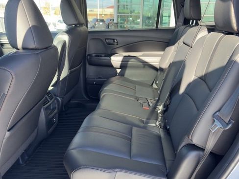 Certified 2022 Honda Passport TrailSport image 11