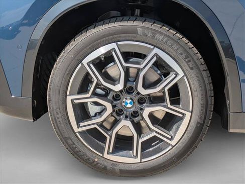 New 2027 BMW X1 xDrive28i AWD/4WD image 10