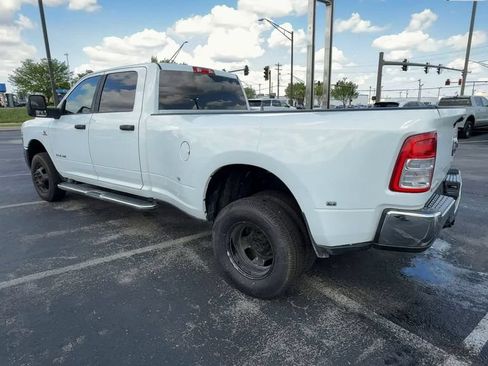 Used 2024 RAM 3500 Big Horn AWD/4WD image 6