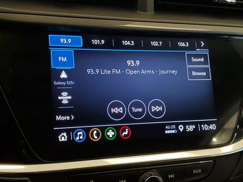 Used 2023 Buick Encore GX Select w/ Sport Touring Package FWD image 19