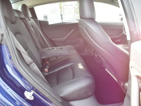 Used 2018 Tesla Model 3 Long Range RWD image 31