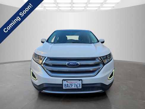 Used 2018 Ford Edge SEL w/ Equipment Group 201A FWD image 2