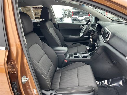Used 2021 Kia Sportage LX image 22