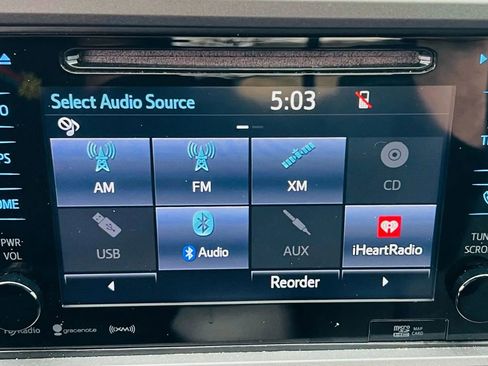 Used 2017 Toyota Tacoma TRD Sport image 14