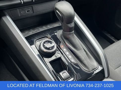 Used 2023 Chevrolet Colorado Trail Boss w/ Advanced Trailering Package image 16