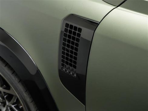 New 2026 Land Rover Defender 110 X-Dynamic SE image 40