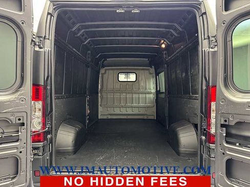 Used 2017 RAM ProMaster 2500 w/ Mopar Trailer Tow Group image 14