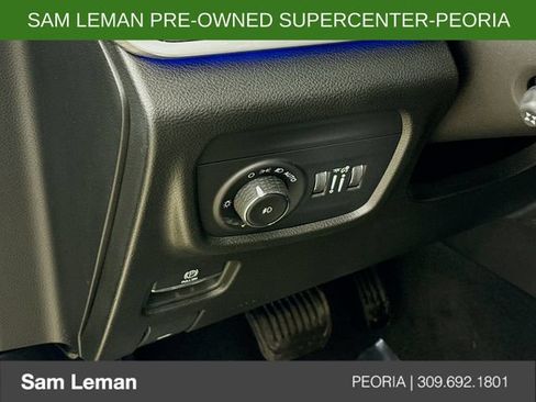Used 2023 Jeep Grand Cherokee Overland w/ Rear Seat Video Group I AWD/4WD image 10