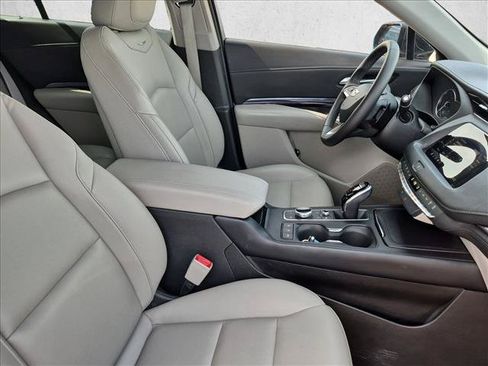 Used 2023 Cadillac XT4 Luxury FWD image 22