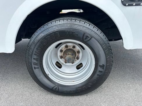 Used 2008 Ford F350 XL RWD image 15