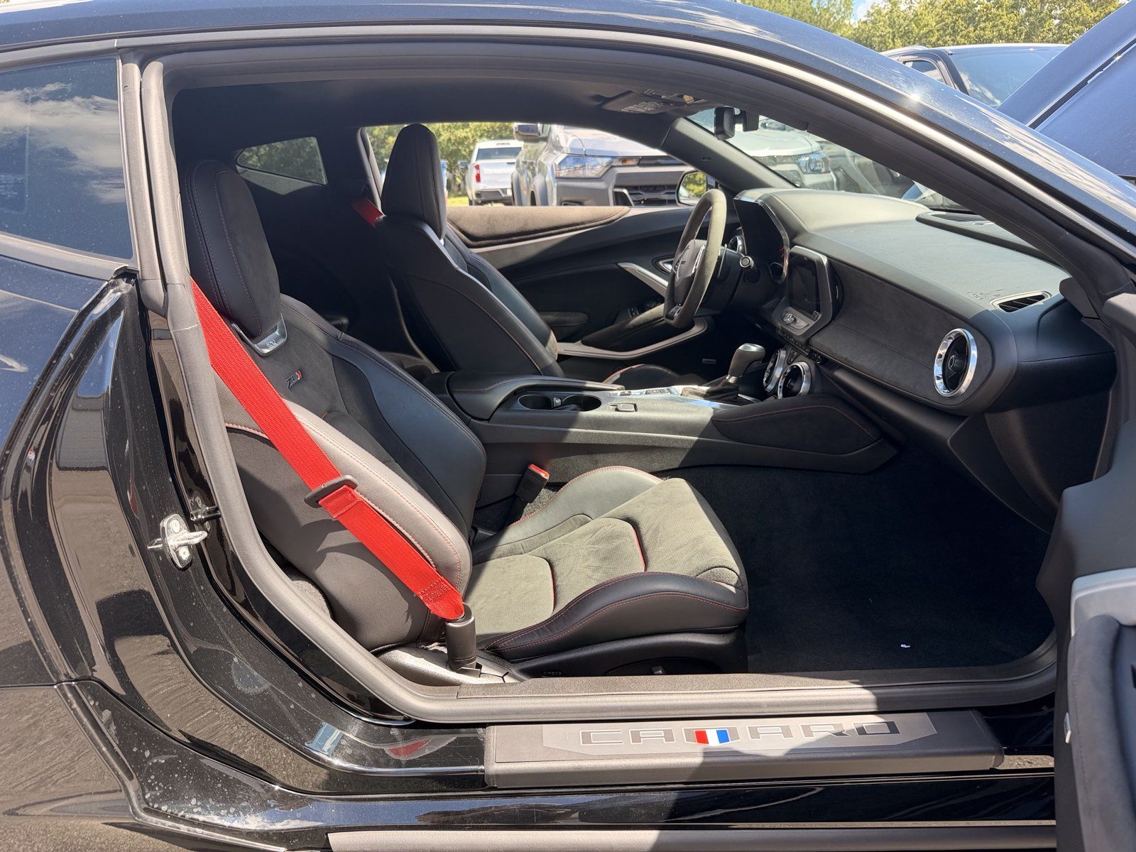 Used 2017 Chevrolet Camaro ZL1 RWD image 35