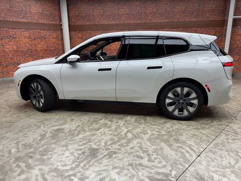 New 2026 BMW iX xDrive60 w/ Premium Package image 2