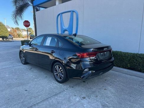 Used 2024 Kia Forte LXS image 6