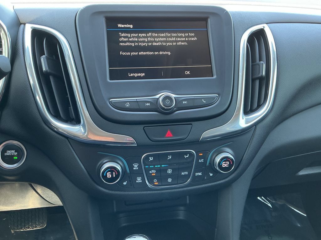 Used 2019 Chevrolet Equinox LT AWD/4WD image 17