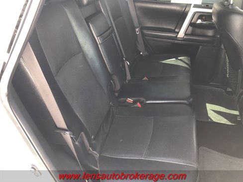Used 2014 Toyota 4Runner Limited image 20