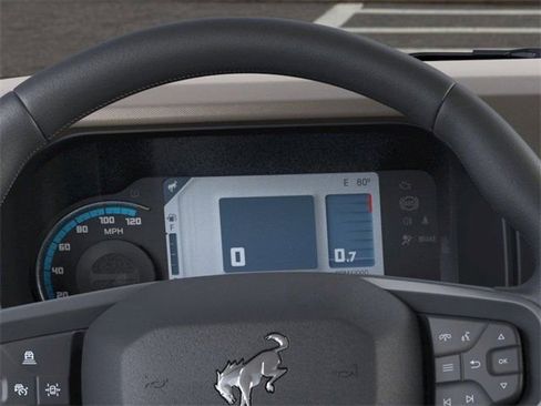 Certified 2022 Ford Bronco Wildtrak image 13