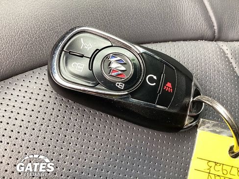 Used 2023 Buick Enclave Essence FWD image 36