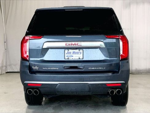 Used 2021 GMC Yukon Denali w/ Denali Premium Package RWD image 4