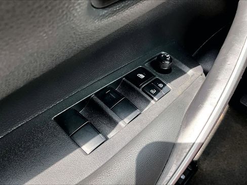 Used 2024 Toyota Corolla SE FWD image 33
