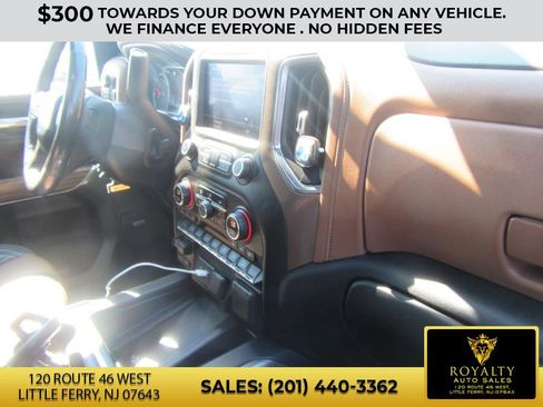 Used 2019 Chevrolet Silverado 1500 High Country w/ Z71 Off-Road Package image 21