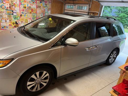 Used 2015 Honda Odyssey EX-L image 5