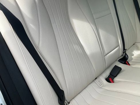 Used 2019 Mercedes-Benz E 300 w/ Premium 1 Package image 52