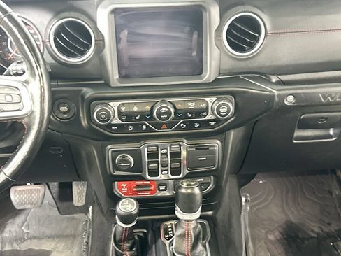 Used 2020 Jeep Wrangler Unlimited Rubicon w/ Quick Order Package 28Y Recon AWD/4WD image 18