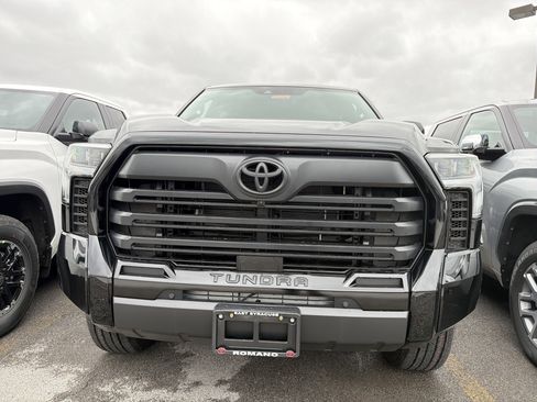 New 2026 Toyota Tundra Limited AWD/4WD image 3