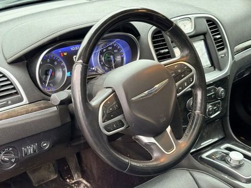 Used 2017 Chrysler 300 C w/ Safetytec Plus Group image 12