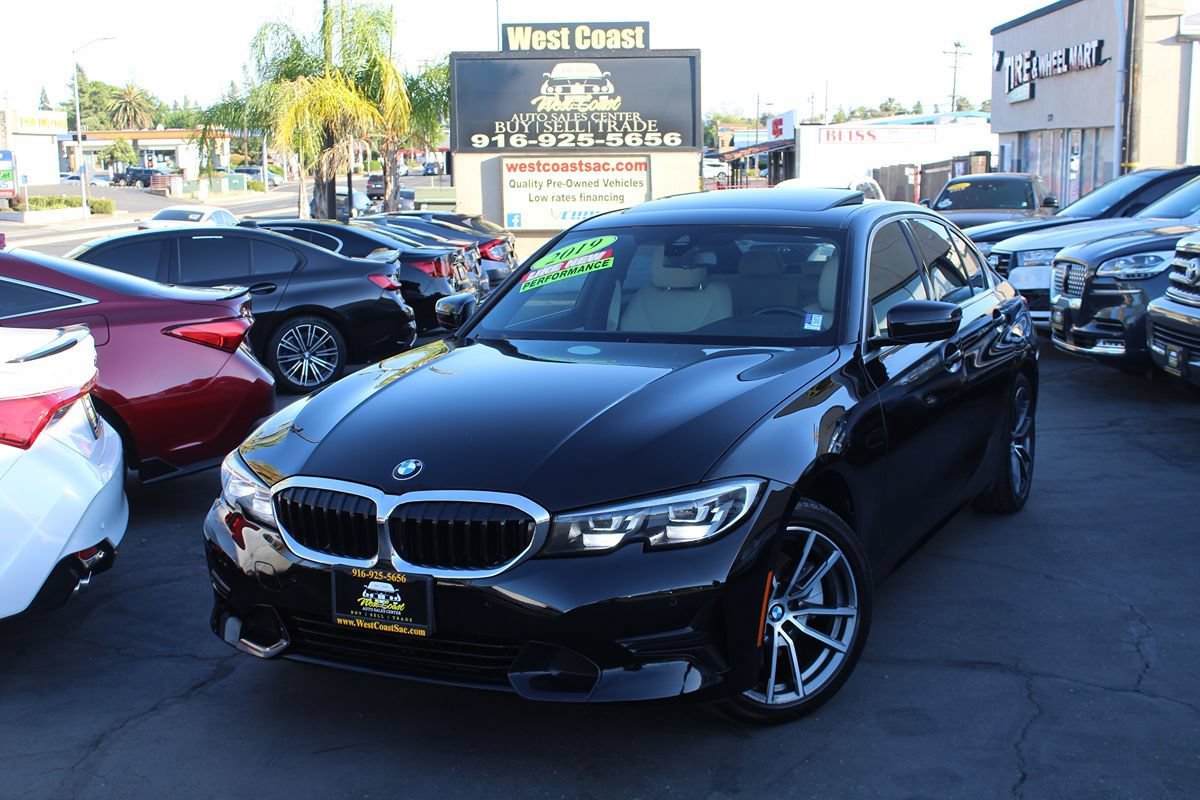 Used 2019 BMW 330i Sedan w/ Driving Assistance Package RWD image 32