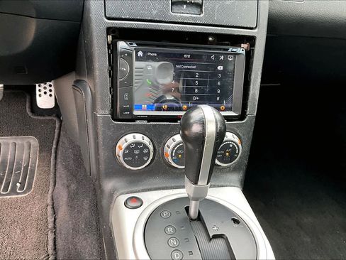 Used 2008 Nissan 350Z Touring RWD image 29