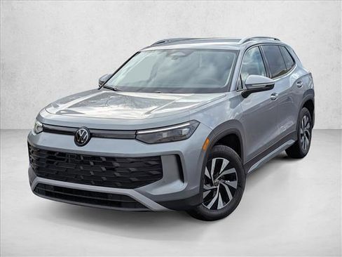 New 2026 Volkswagen Tiguan S image 1