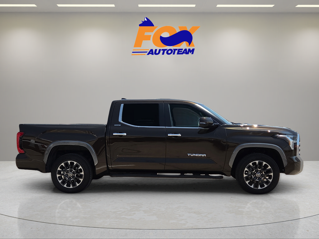 Used 2024 Toyota Tundra Limited w/ Power Package AWD/4WD image 5