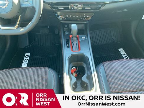 New 2026 Nissan Kicks SR w/ Cold Weather Package AWD/4WD image 27