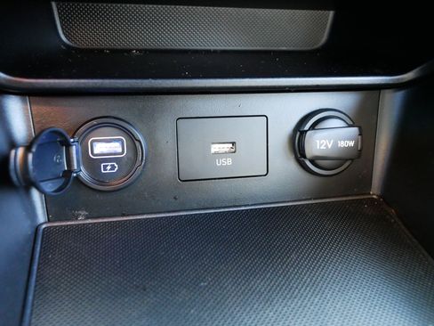 Certified 2023 Hyundai Kona SEL image 33