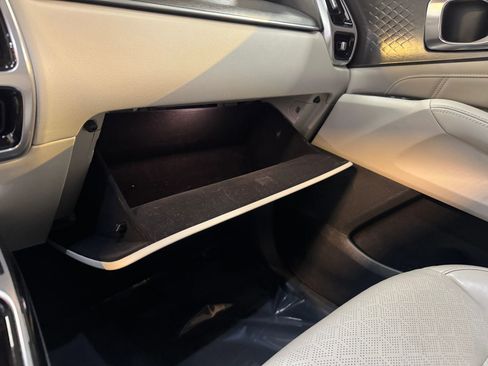 Used 2022 Kia Sorento SX w/ Panoramic Sunroof Package image 21