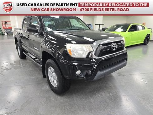 Used 2013 Toyota Tacoma 4x4 Double Cab w/ SR5 Pkg image 1