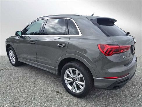 Certified 2025 Audi Q3 2.0T Premium Plus w/ Premium Plus Package image 5
