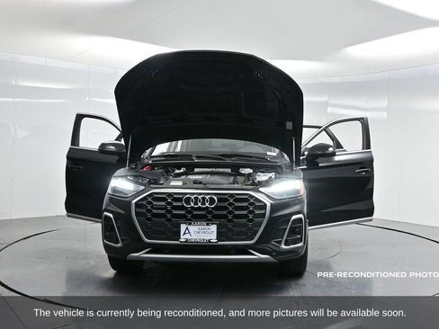 Used 2024 Audi Q5 2.0T Premium w/ Convenience Package image 47