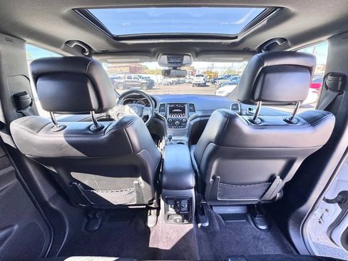 Certified 2018 Jeep Grand Cherokee Altitude AWD/4WD image 21