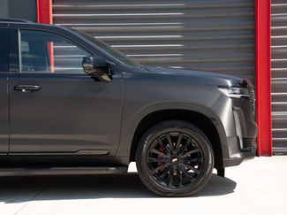 Used 2023 Cadillac Escalade Premium Luxury video 2