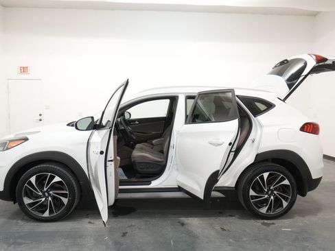 Used 2019 Hyundai Tucson Sport image 26