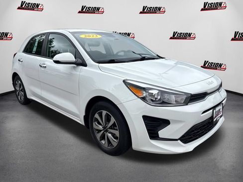 Used 2023 Kia Rio S w/ Technology Package FWD image 3