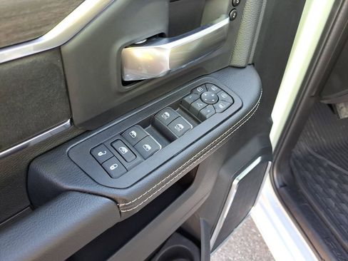 New 2026 RAM 3500 Laramie w/ Max Tow Package AWD/4WD image 18