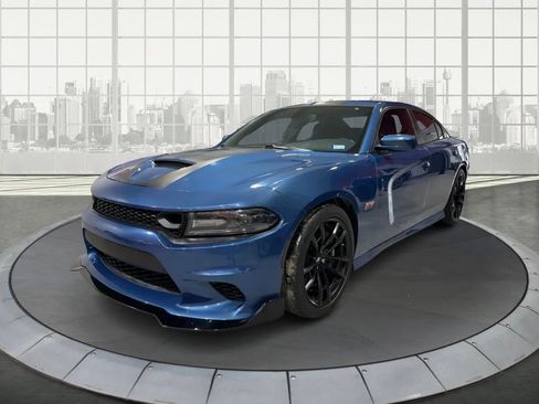 Used 2021 Dodge Charger Scat Pack w/ Dynamics Package image 7