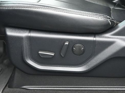 Used 2021 Ford F250 Lariat image 8