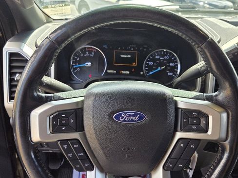 Used 2022 Ford F250 Lariat w/ Black Appearance Package AWD/4WD image 26