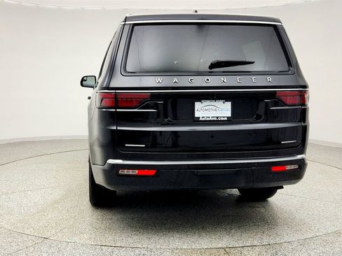 Used 2022 Jeep Wagoneer Series II w/ Premium Group I image 6