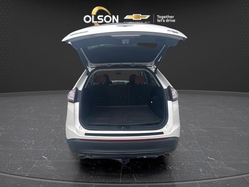 Used 2018 Ford Edge SEL w/ SEL Appearance Package image 44