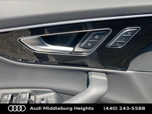 Used 2025 Audi Q7 2.0T Premium w/ Convenience Plus Package image 14
